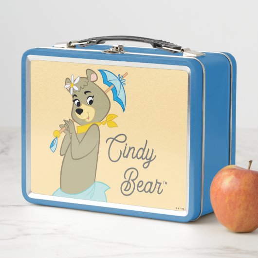 Cindy Beer Holding Parasol (In situ)