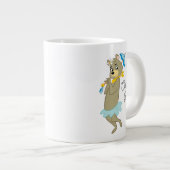 Cindy Beer Holding Parasol Grote Koffiekop (Voorkant rechts)