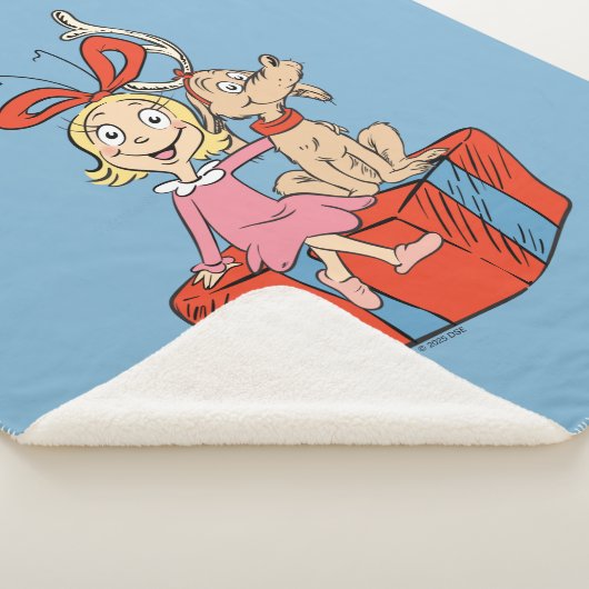 Cindy Lou Who and Max on a Present Sherpa Deken (3/4)