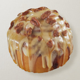 CINNAMON BUN | STICKY BUN SWEET DESSERS PILLOW ROND KUSSEN
