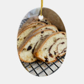 Cinnamon Raisin Bread Keramisch Ornament (Voorkant)