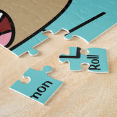 Cinnamon Roll Bun pastry gooey sugar swirl Danish Legpuzzel (Zijkant)