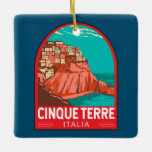 Cinque Terre Italië Reizen Kunst Vintage Keramisch Ornament<br><div class="desc">Cinque Terre retro-reiskunst design. Cinque Terre is een reeks eeuwenoude zeedorpen aan de rugge Italiaanse kust van Riviera.</div>