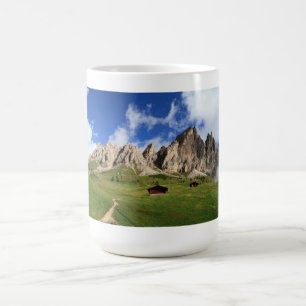 Cir Dolomites - Gardena pass Koffiemok