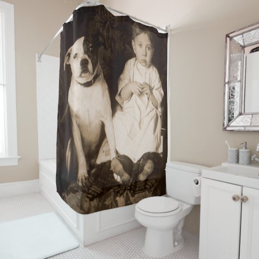 circa 1910 pitbull en baby RPPC Douchegordijn (In situ)