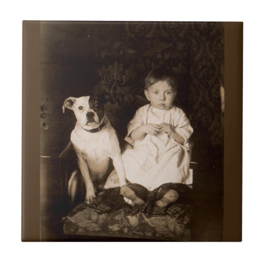 circa 1910 pitbull en baby RPPC Tegeltje (Voorkant)