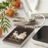circa 1910 pitbull en baby sleutelhanger (Voorkant Rechts)