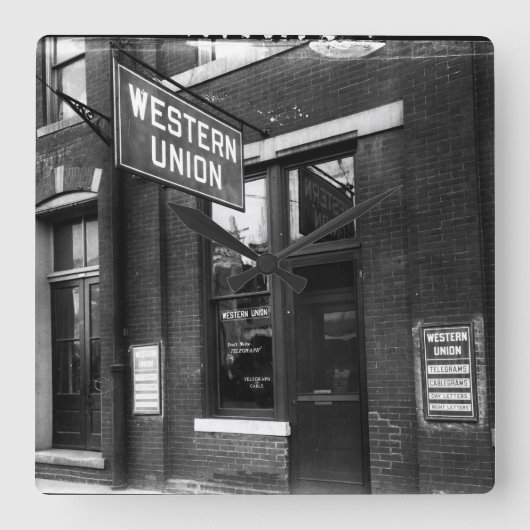 Circa 1925 Station Telegraph Old Black & White Vierkante Klok (Voorkant)
