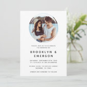 Circle Fotominimalistische QR-code bruiloft Kaart (Staand voorkant)