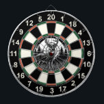 Circulair hert met Forest Target Dartbord<br><div class="desc">Een majestueus hert met groot gewei in een bos,  omlijst door een gewaagd doelontwerp.</div>