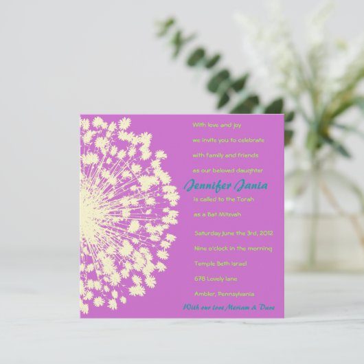 Circulaire Retro Daisy Bat Mitzvah Uitnodiging (Staand voorkant)