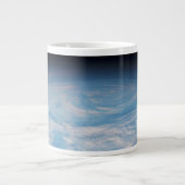 Circulaire wolkvorming boven de Stille Zuidzee. Grote Koffiekop (Voorkant)