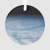 Circulaire wolkvorming boven de Stille Zuidzee. Ornament (achterkant)