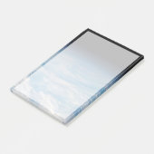 Circulaire wolkvorming boven de Stille Zuidzee. Post-it® Notes (Schuin)