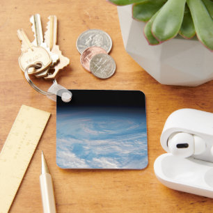 Circulaire wolkvorming boven de Stille Zuidzee. Sleutelhanger