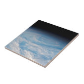 Circulaire wolkvorming boven de Stille Zuidzee. Tegeltje (Zijkant)