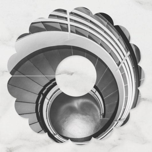 Circular Stairway BW Wijnglaslabel (Voorkant)