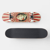  Circus clown met verdringerige rode Starburst Persoonlijk Skateboard (Horizontaal)