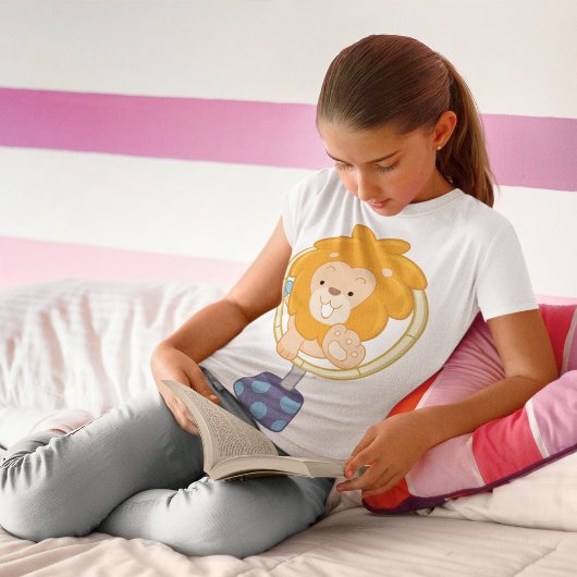 Circus Lion springt door een hoop T-shirt