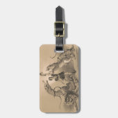 Circus performer staande tussen gemene dieren bagagelabel (Voorkant verticaal)