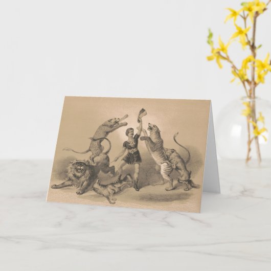 Circus performer staande tussen gemene dieren kaart (Gele Bloem)