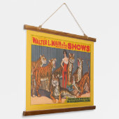  circus Poster van vrouw met zes tijgers. Hangend Wandkleed (Gebogen)