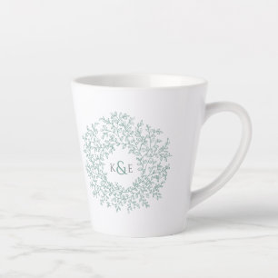 Cirkel van groene bladeren trouwcadeaumonogram latte mok