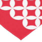 Cirkelpatroon wit en rood tafelkleed (Gekanteld)