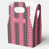 Cirkels op Strepen - Houtskool en Roze Giebel Bedankdoosjes (Geopend)