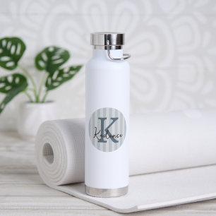 Cirkelvormig monogram gestreept in elke kleur waterfles