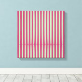 Cirkelvormige strepen in limoen en rood. canvas afdruk (Insitu (Houten vloer))