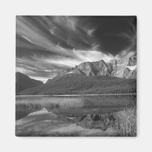 Cirruswolken boven Waterfowl Lake, Banff Magneet