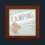 Citaat | Ga kamperen of trek Cadeaudoosje<br><div class="desc">Citaat | Ga kamperen of trek. Artiest: June Erica Vess. Afbeelding-ID: 106116D.</div>