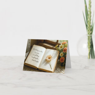 Citaat geschreven in een open oud boek kaart