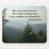 Citaat van Abraham LIncoln: Je kunt niet bouwen Muismat (Voorkant)