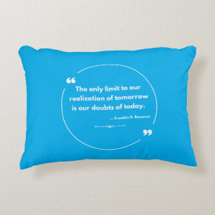 Citaat van Courage Accent Pillow Kussen
