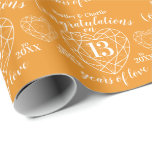 Citrien bruiloft 13 jaar liefde cadeaupapier<br><div class="desc">Citrien vieren 13 jaar van liefde verjaardag inpakpapier. Eenvoudige outline hartssteen effect lijn art graphics sinaasappel en wit 13e bruiloft Jubileum inpakpapier. Pas met uw eigen dertiende huwelijksverjaardag namen en huwelijk van en tot jaren aan. De 13e trouwdag wordt geassocieerd met de edelsteen citrien en het hart symboliseert liefde. Grafiek...</div>