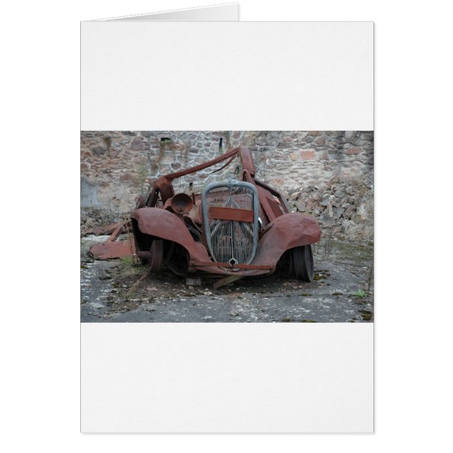 Citroen in Oradour France (Voorkant)