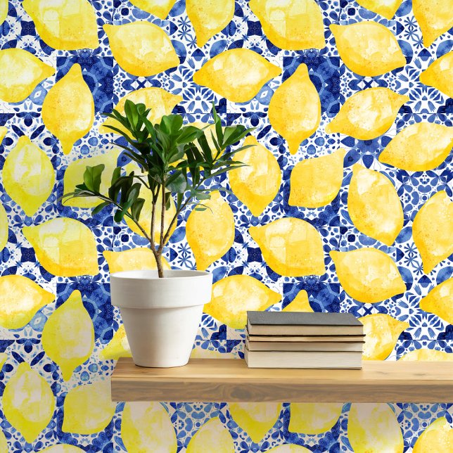 Citroen Mediterrane Tegel Blauw Geel Waterverf Behang (Mediterranean blue and white tiles with yello citrus lemons pattern art peel and stick wallpaper )