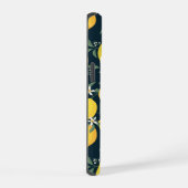 Citroengele Blad Patroon iPhone 15 Case (Rechterkant)