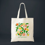Citrus Celebration Aangepaste Boodschappen Boeren  Tote Bag<br><div class="desc">Bekijk dit super coole verse citrusvruchten ontwerp. Hand getekend door mij voor jou! Voeg uw eigen tekst toe door op "personaliseren" te klikken en u kunt ook de kleur en het lettertype bewerken. En controleer mijn winkel voor meer producten en design, plus overeenkomende items zoals boodschappenlijstjes notitieblokken. Neem natuurlijk contact...</div>