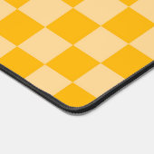 Citrus cream checkered board pattern bureaumat (Hoek)
