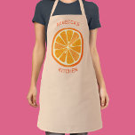 Citrus Oranje - Gepersonaliseerd Schort<br><div class="desc">Schattigee citrus sinaasappels op een blozend roze achtergrond. Laat je van de menigte onderscheiden met dit leuke fruitontwerp. Perfect voor een horecazaak of bakkerij,  of gewoon om te shows wie de baas is! Wijzig de aan te passen tekst.</div>