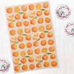 Citrus Oranje Pattern Theedoek<br><div class="desc">Zingy en heerlijk oranje citrusvruchtpatroon op een zwarte roze achtergrond. Ideaal voor foodies en iedereen die graag koken. Originele kunst van Nic Squirrell.</div>