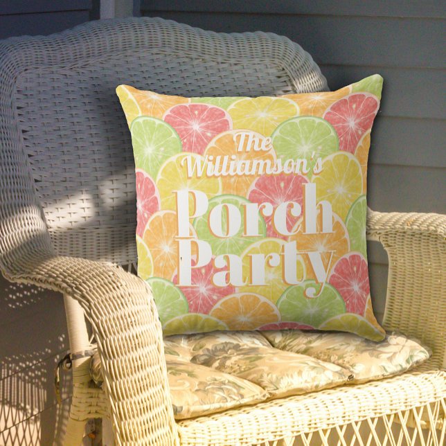 Citrus Slices Porch Party Buitenkussen (Citrus Fruit Slices Porch Party Outdoor Pillow in 2 sizes)