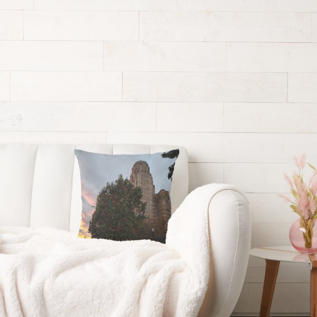 City Hall and Sunset Kussen (Bank)