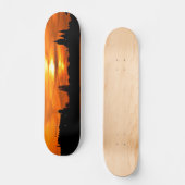 City Silhouette op Sunset Skateboard (Voorkant)