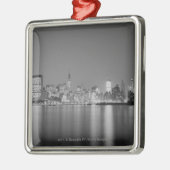City skyline 's nachts metalen ornament (Links)