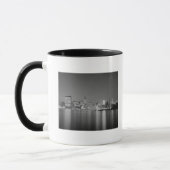 City skyline 's nachts mok (Links)