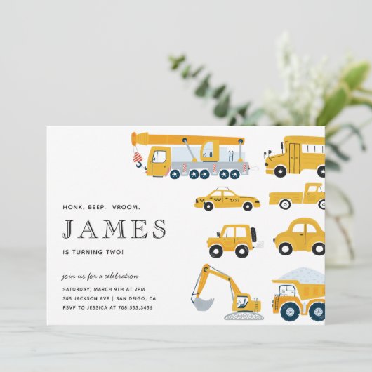 City TransportBoy Yellow Second Birthday Kaart (Staand voorkant)